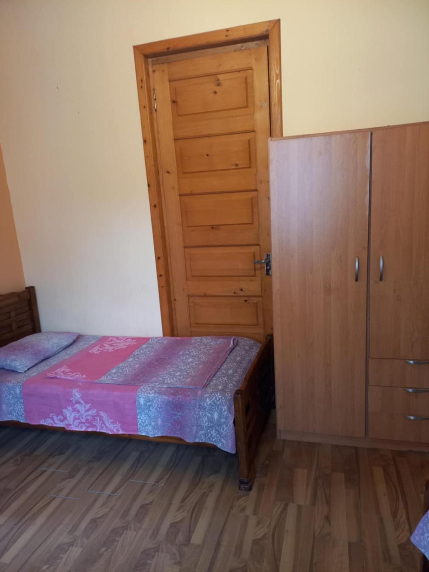 Twin Cottages Ureki Bagian luar foto